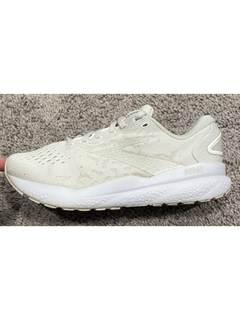 Brooks Ghost 16 Shoes Womens 7.5 B White Grey 1204071B151